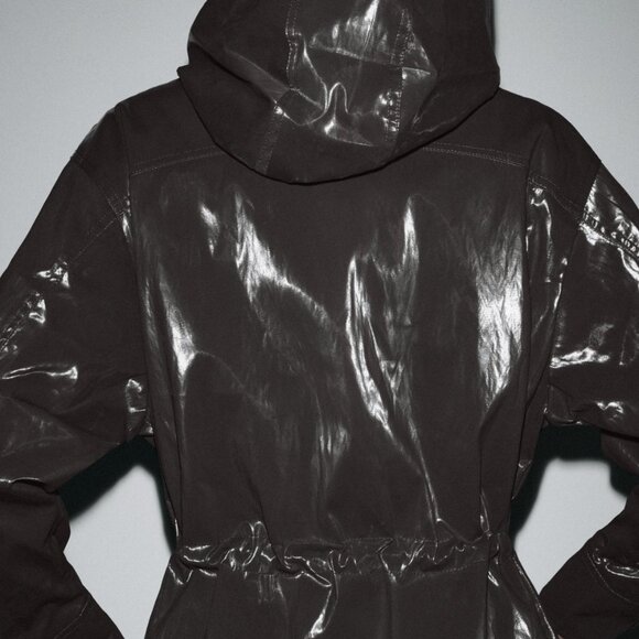 SHINY HOODED PARKA ZW COLLECTION - Picture 3 of 12